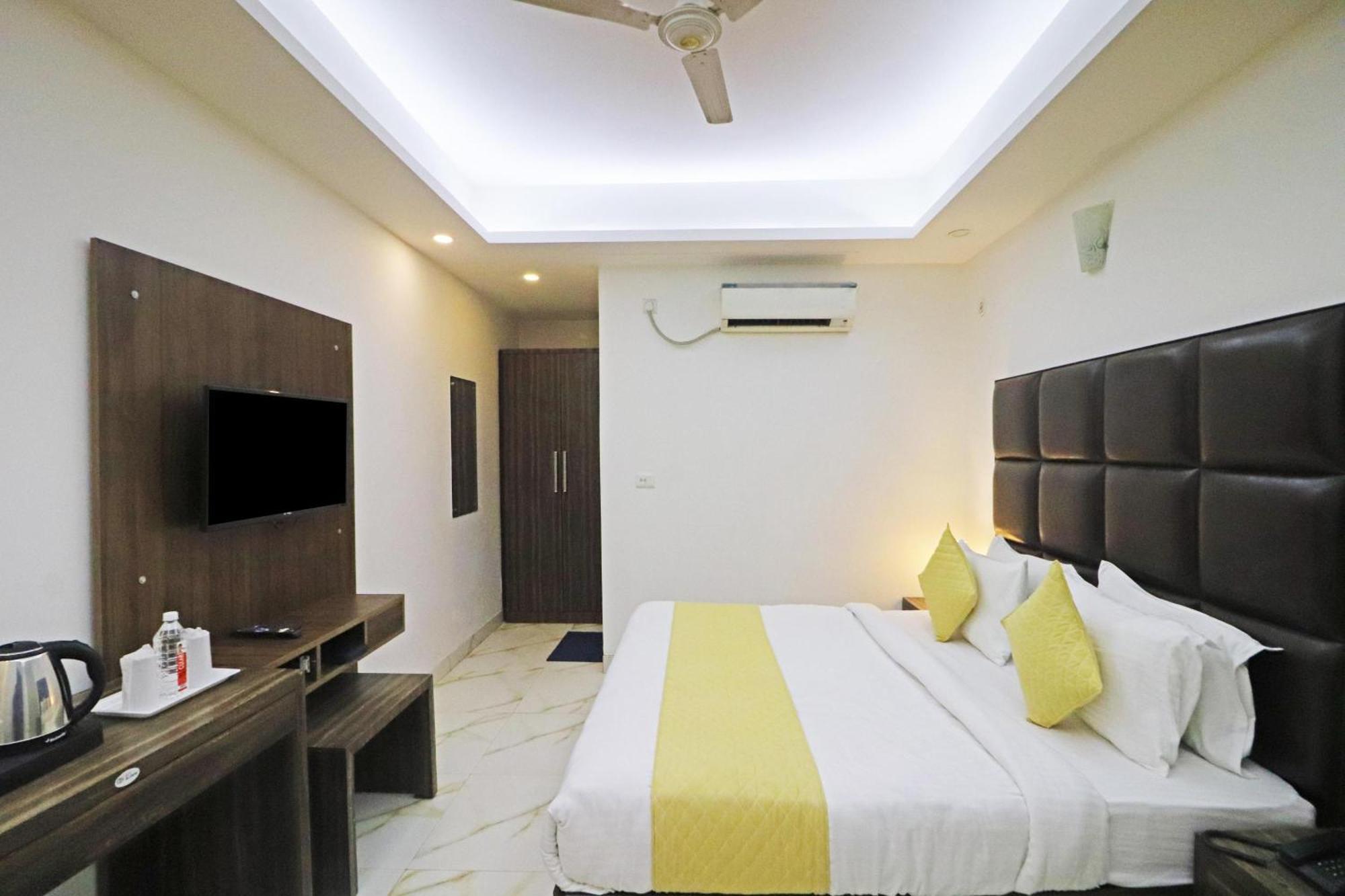 ניו דלהי Hotel Mayda Prime Near Delhi Airport מראה חיצוני תמונה