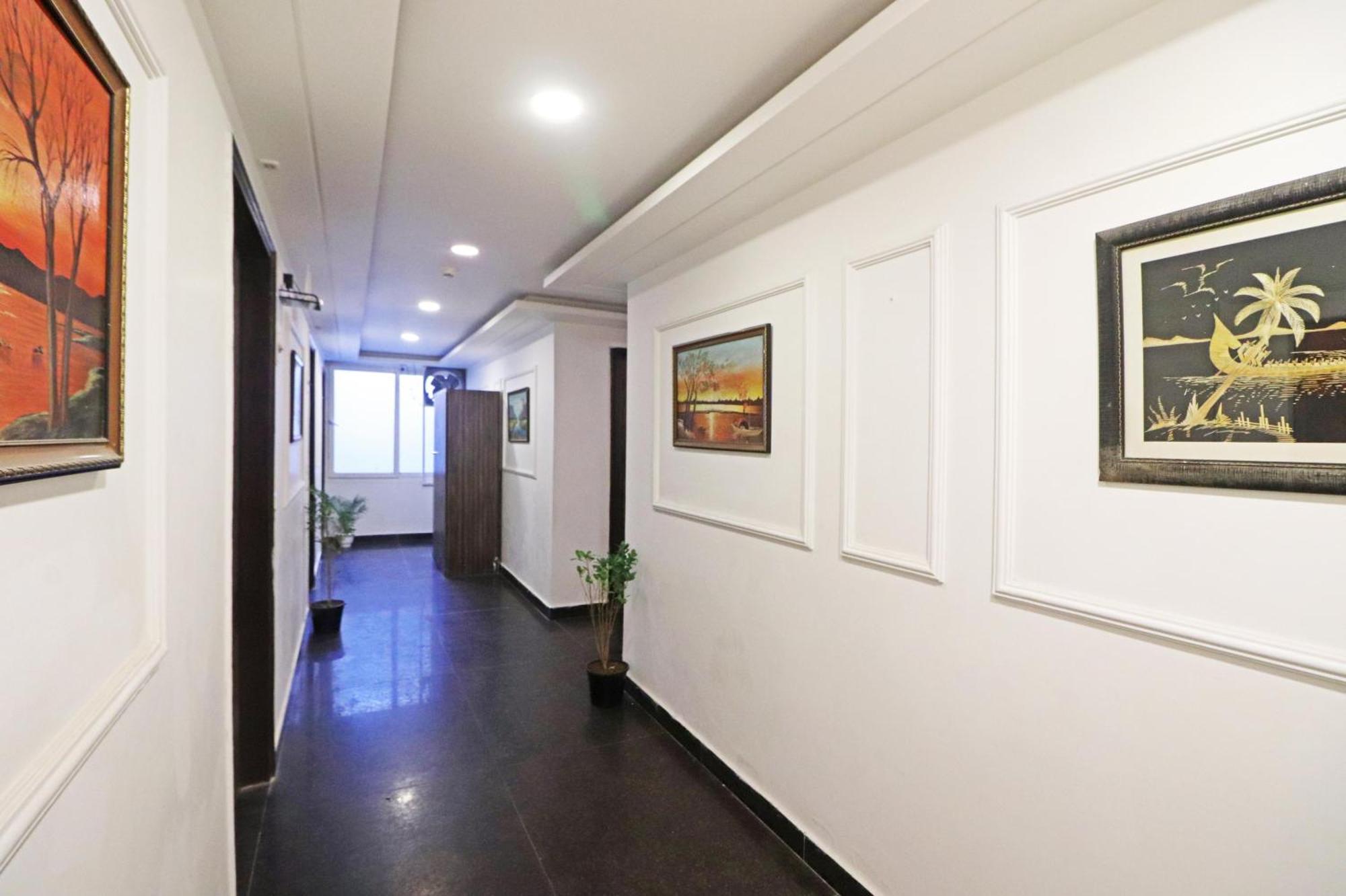 ניו דלהי Hotel Mayda Prime Near Delhi Airport מראה חיצוני תמונה