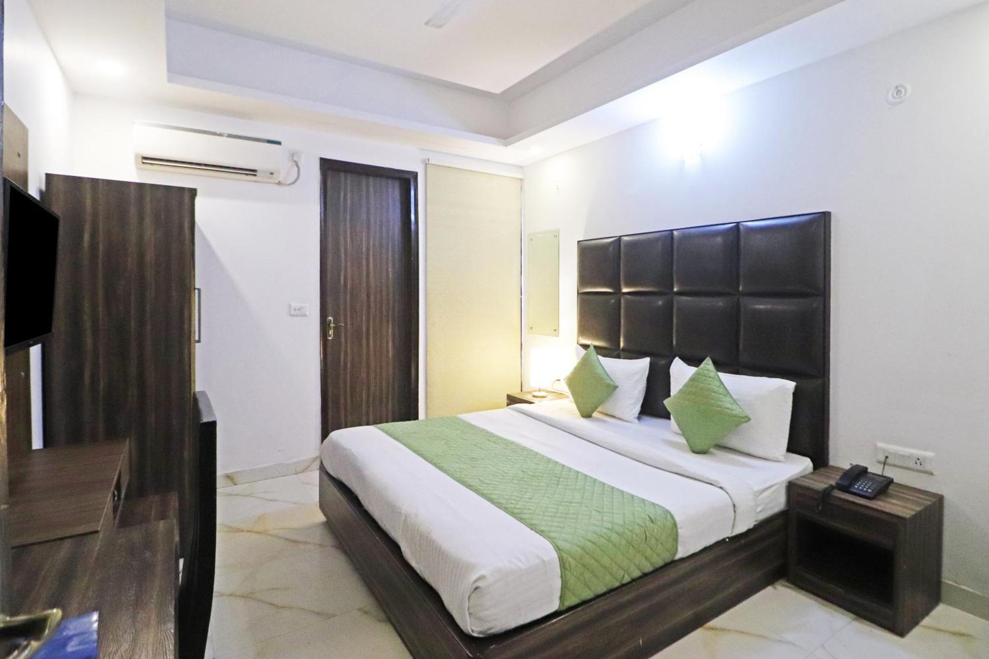 ניו דלהי Hotel Mayda Prime Near Delhi Airport מראה חיצוני תמונה