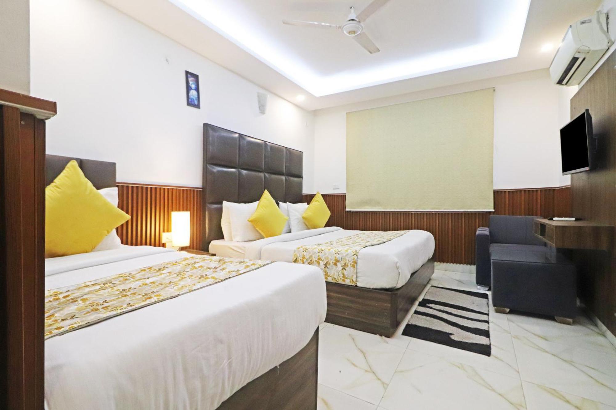 ניו דלהי Hotel Mayda Prime Near Delhi Airport מראה חיצוני תמונה